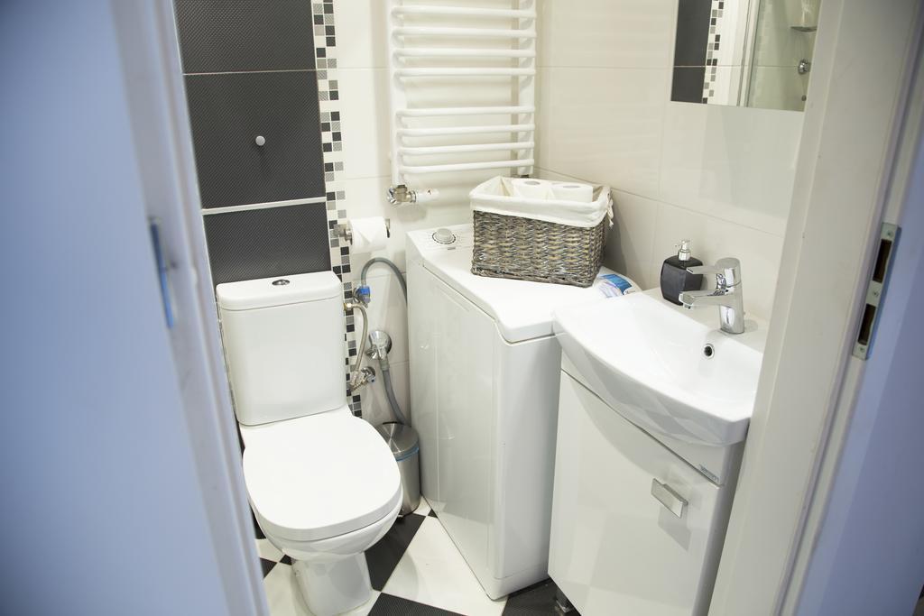Key Apartments Chmielna Варшава Стая снимка